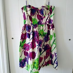 Floral wedding dress